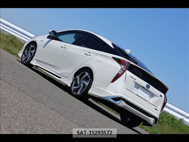 Toyota PRIUS 2018-02 247484-7