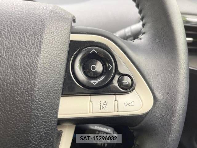 Toyota PRIUS 2016-07 366495-2