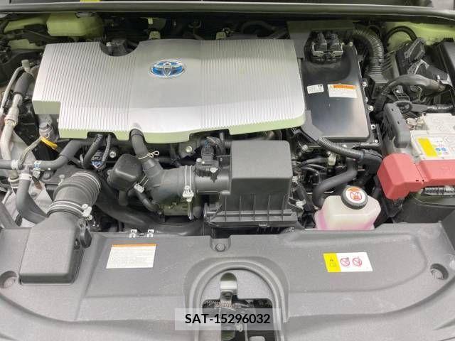 Toyota PRIUS 2016-07 366495-19