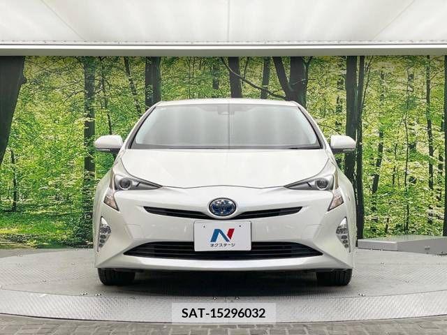 Toyota PRIUS 2016-07 366495-17