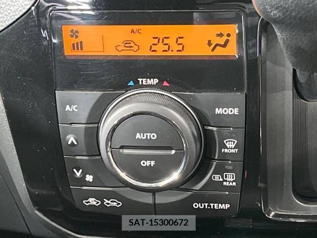 Nissan ROOX 2010-03 325875-7