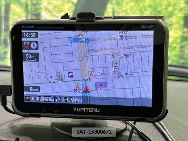 Nissan ROOX 2010-03 325875-3