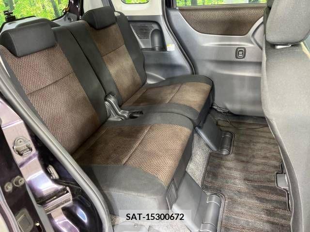 Nissan ROOX 2010-03 325875-9