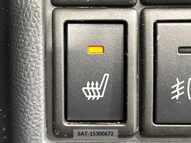 Nissan ROOX 2010-03 325875-4