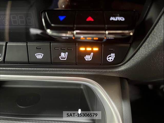 Mazda CX-60 2022-08 308646-5