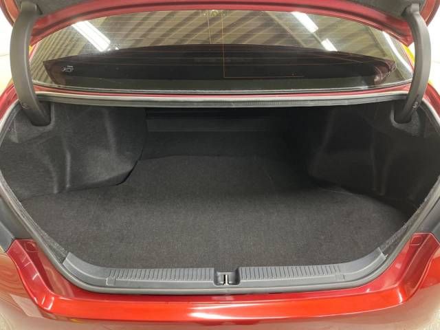 Toyota MARK X 2013-08 181534-10