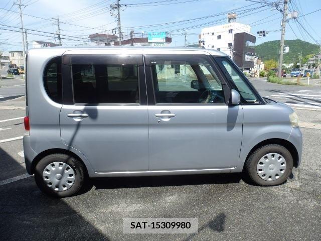 Daihatsu TANTO 2009-06 287131-5