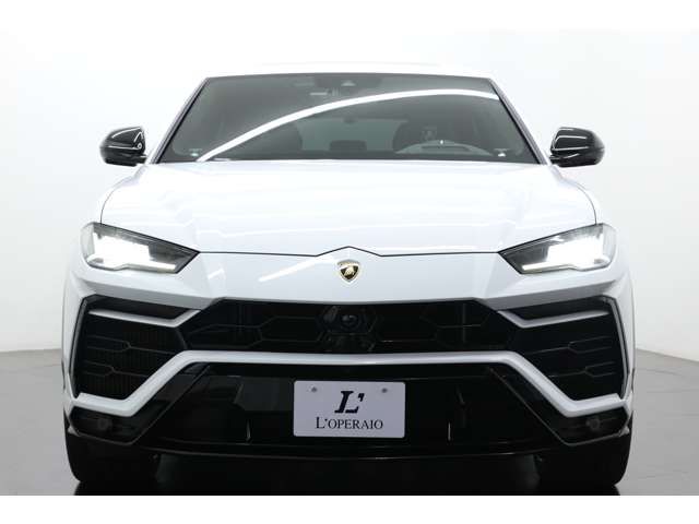 Lamborghini URUS 2022-05 13135-18