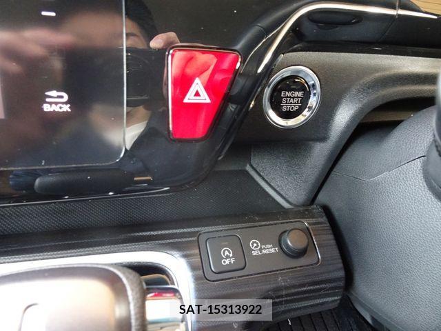 Honda e 2015-09 331458-11
