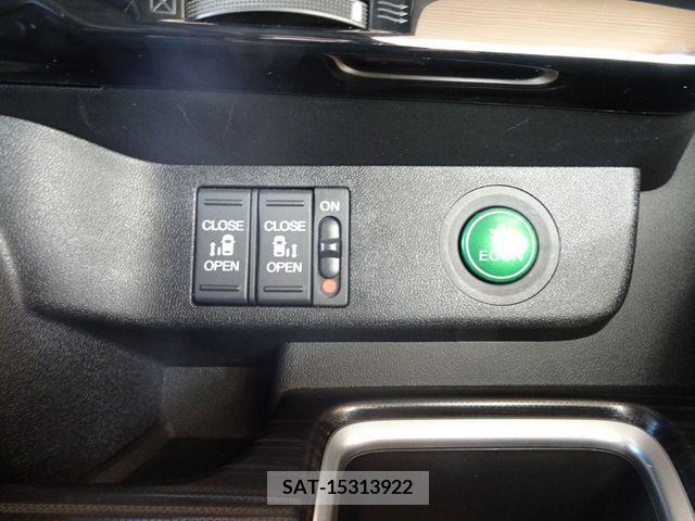 Honda e 2015-09 331458-18