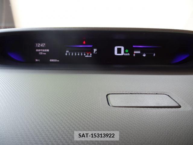Honda e 2015-09 331458-17