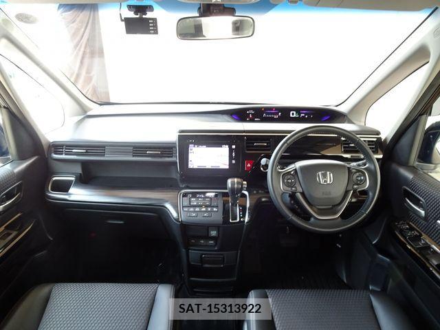 Honda e 2015-09 331458-5
