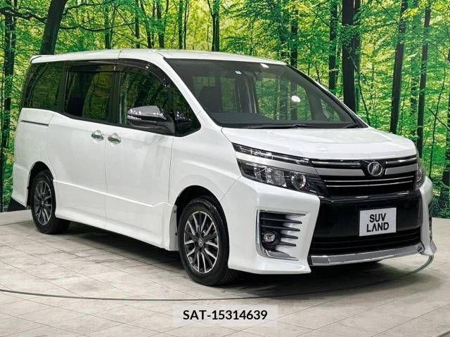 Toyota VOXY 2017-06 376780-17