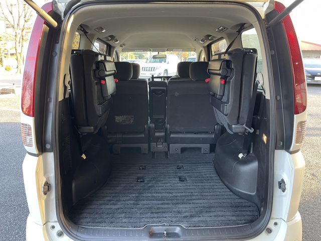 Nissan SERENA 2009-06 194563-11