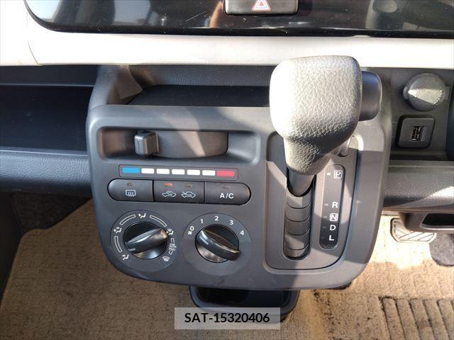 Nissan MOCO 2015-03 388588-19