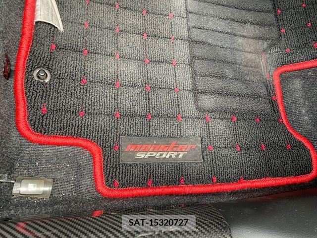 Suzuki SWIFT 2018-07 330318-12