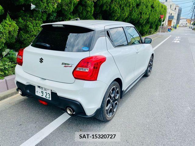 Suzuki SWIFT 2018-07 330318-4