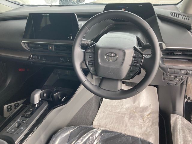 Toyota PRIUS 2023-02 2731-14