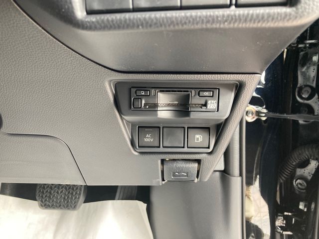 Toyota PRIUS 2023-02 2731-16