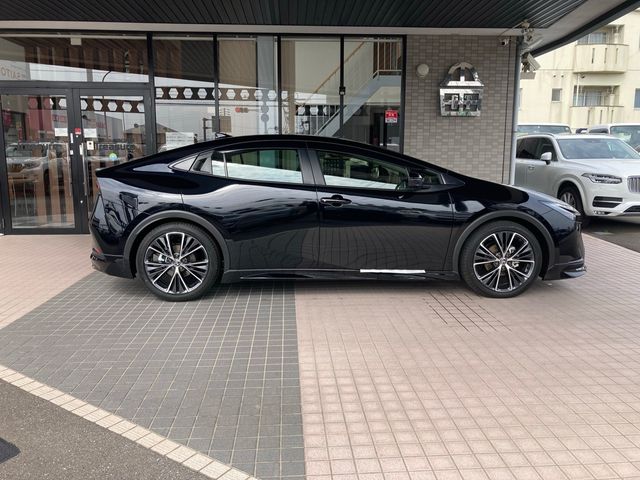 Toyota PRIUS 2023-02 2731-3