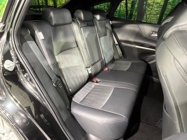 Toyota HARRIER 2022-08 26647-9