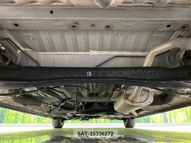 Honda N BOX CUSTOM 2018-06 245075-19