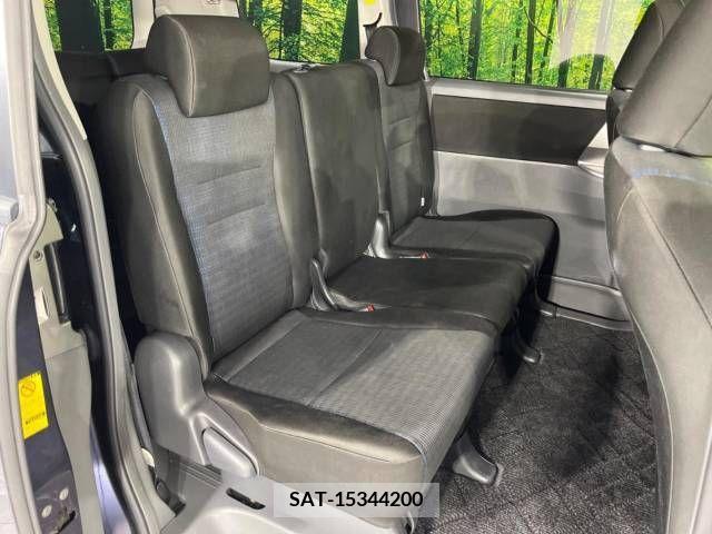 Toyota VOXY 2010-01 321313-9