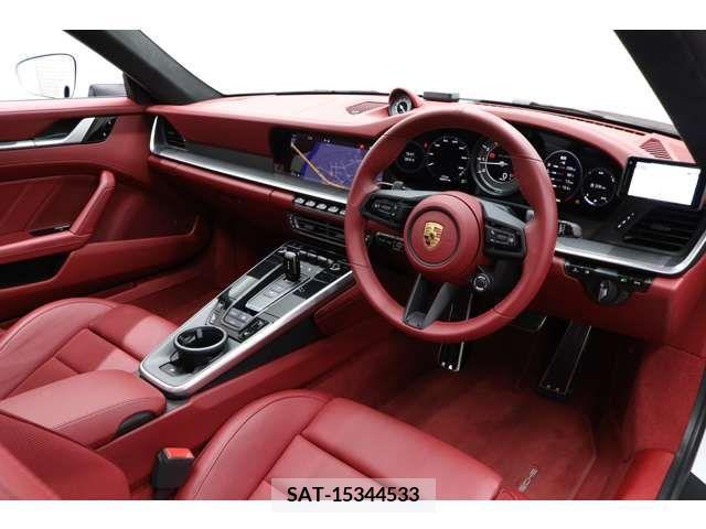 Porsche 911 2021-06 375365-6
