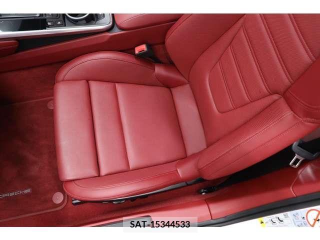 Porsche 911 2021-06 375365-8