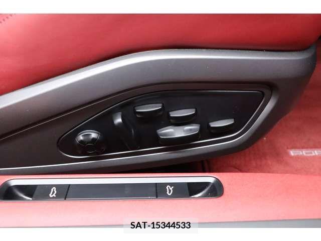 Porsche 911 2021-06 375365-15