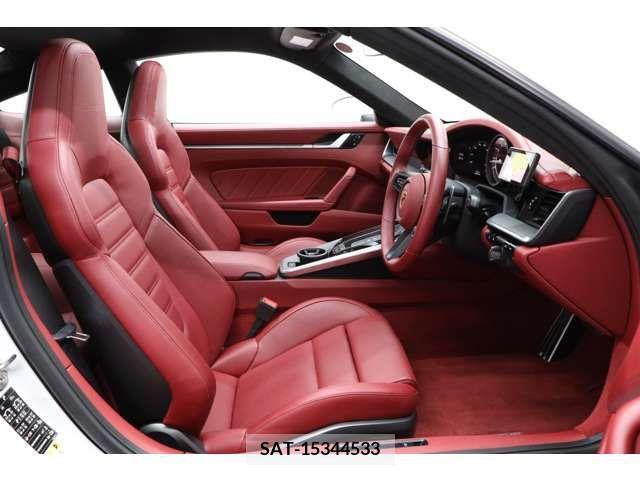 Porsche 911 2021-06 375365-1