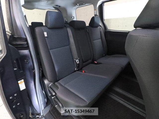 Toyota VOXY 2017-01 321507-4