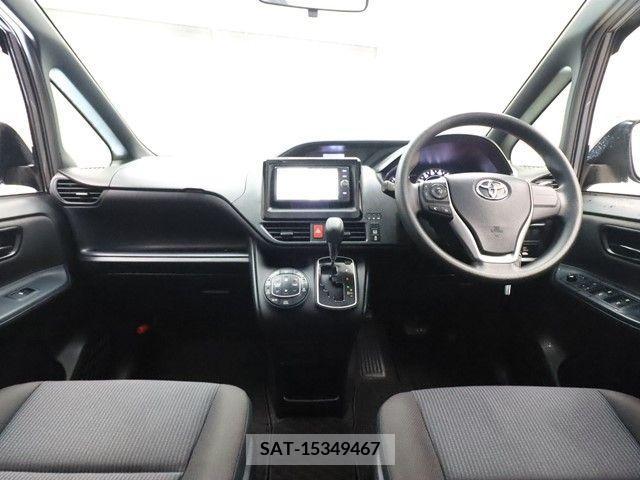 Toyota VOXY 2017-01 321507-2