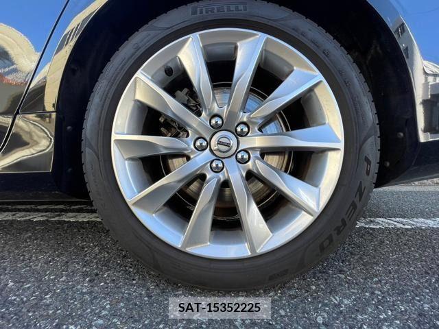 Volvo V90 2017-09 222214-15