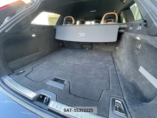 Volvo V90 2017-09 222214-18