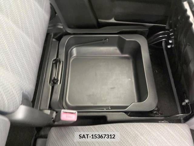 Suzuki SPACIA 2017-05 312258-7