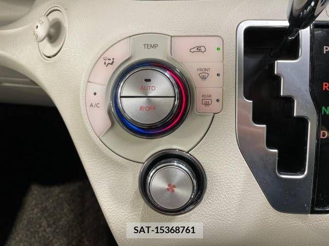Toyota SIENTA 2015-11 286427-7
