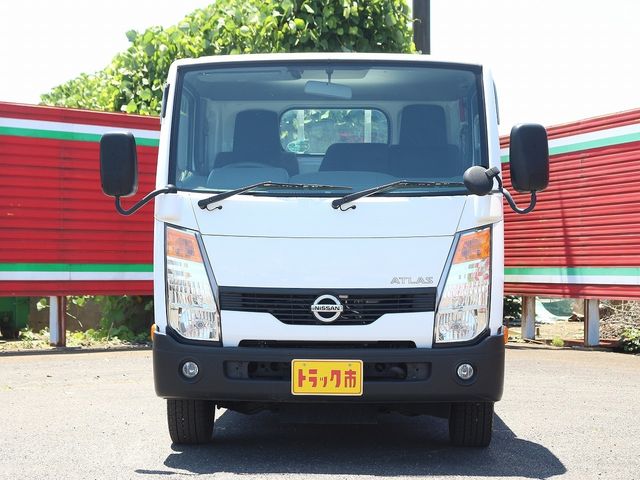Nissan ATLAS 2015-01 188007-3
