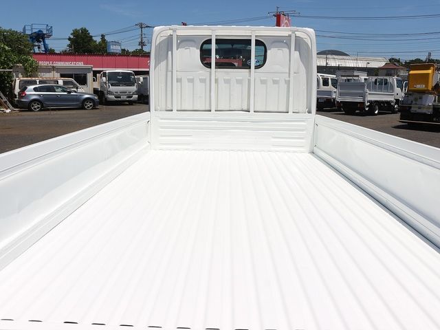 Nissan ATLAS 2015-01 188007-10