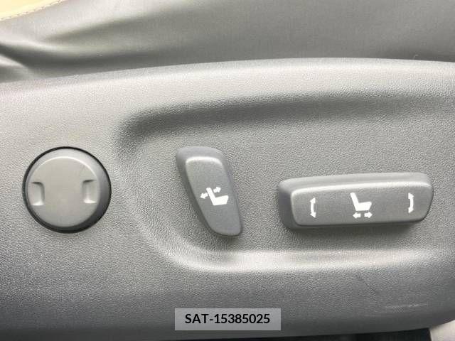 Lexus CT 2015-07 353914-6