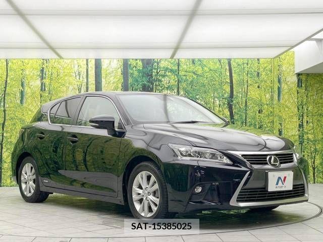 Lexus CT 2015-07 353914-16