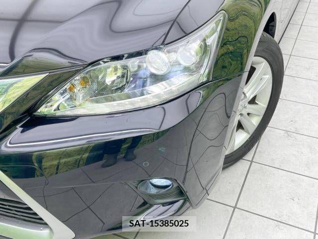 Lexus CT 2015-07 353914-12