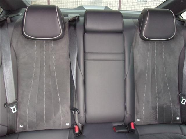 Toyota CROWN SEDAN 2018-10 3310-22