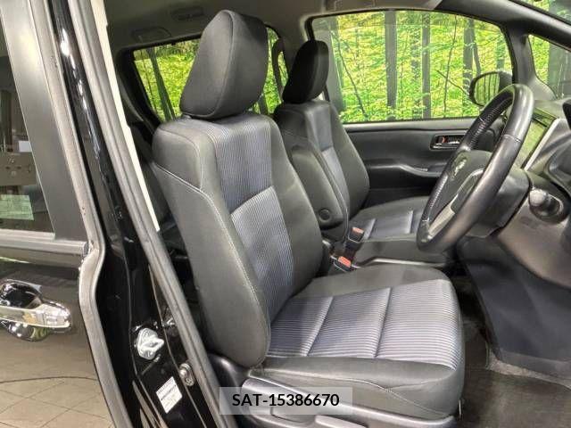 Toyota VOXY 2016-03 331665-8
