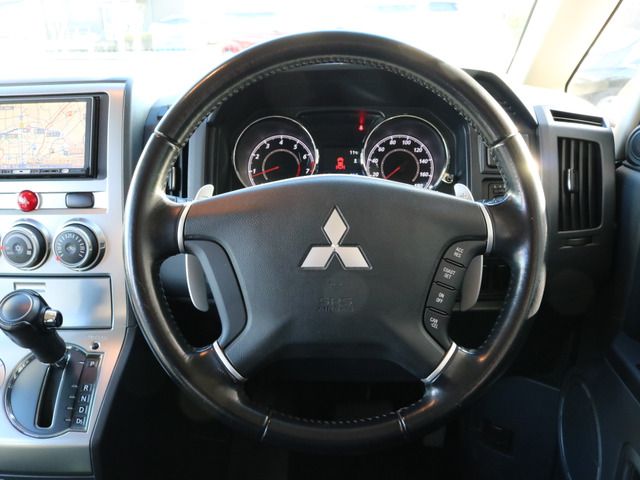 Mitsubishi DELICA D5 2010-08 5424-18