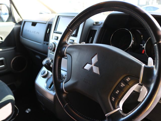 Mitsubishi DELICA D5 2010-08 5424-17