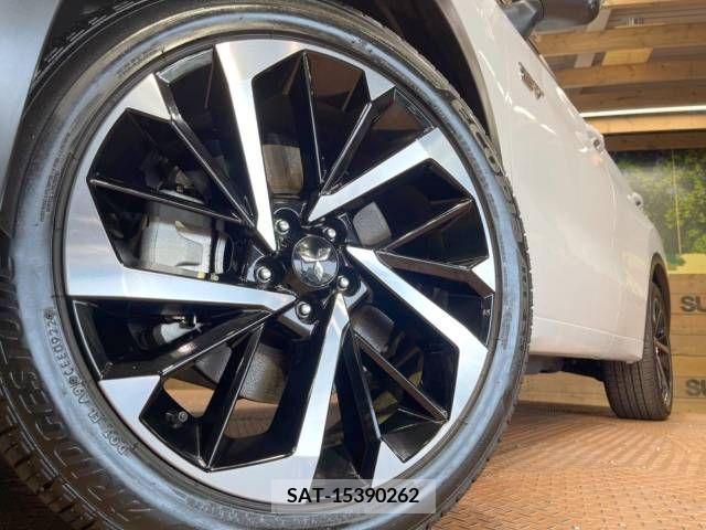 Mitsubishi OUTLANDER PHEV 2022-06 365903-13