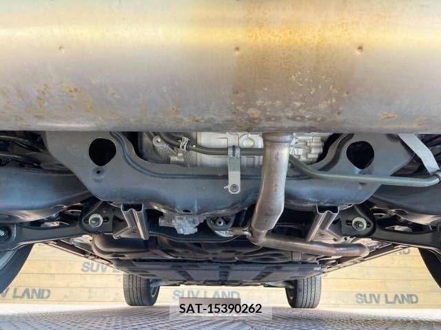 Mitsubishi OUTLANDER PHEV 2022-06 365903-19