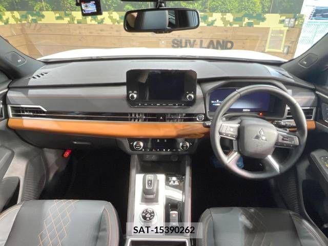 Mitsubishi OUTLANDER PHEV 2022-06 365903-1