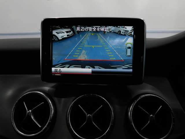 Mercedes Benz CLA-CLASS 2014-09 8472-6